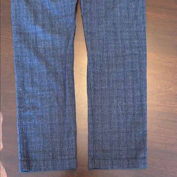 Men's Gray J. Crew 484 Slim Plaid  Dress Pants - 32 x 32 - Picture 7 of 9